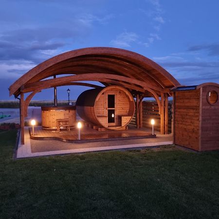 Pensjonat Sunrise Natura Fishing Relax Regeneration Swinemünde Exterior foto